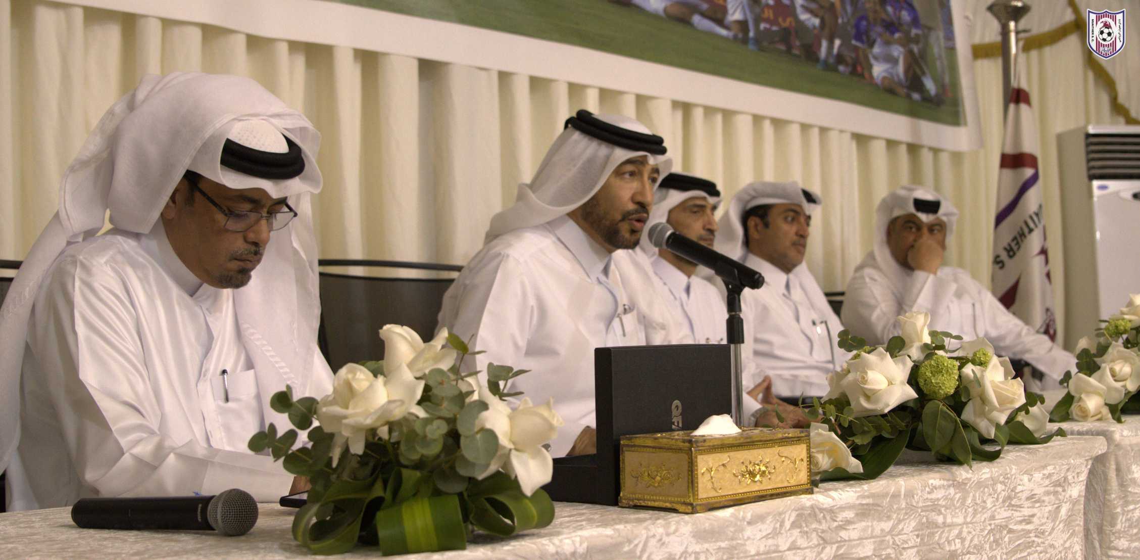 During a ceremony held at the club's headquarters, Muaither honors the first team players